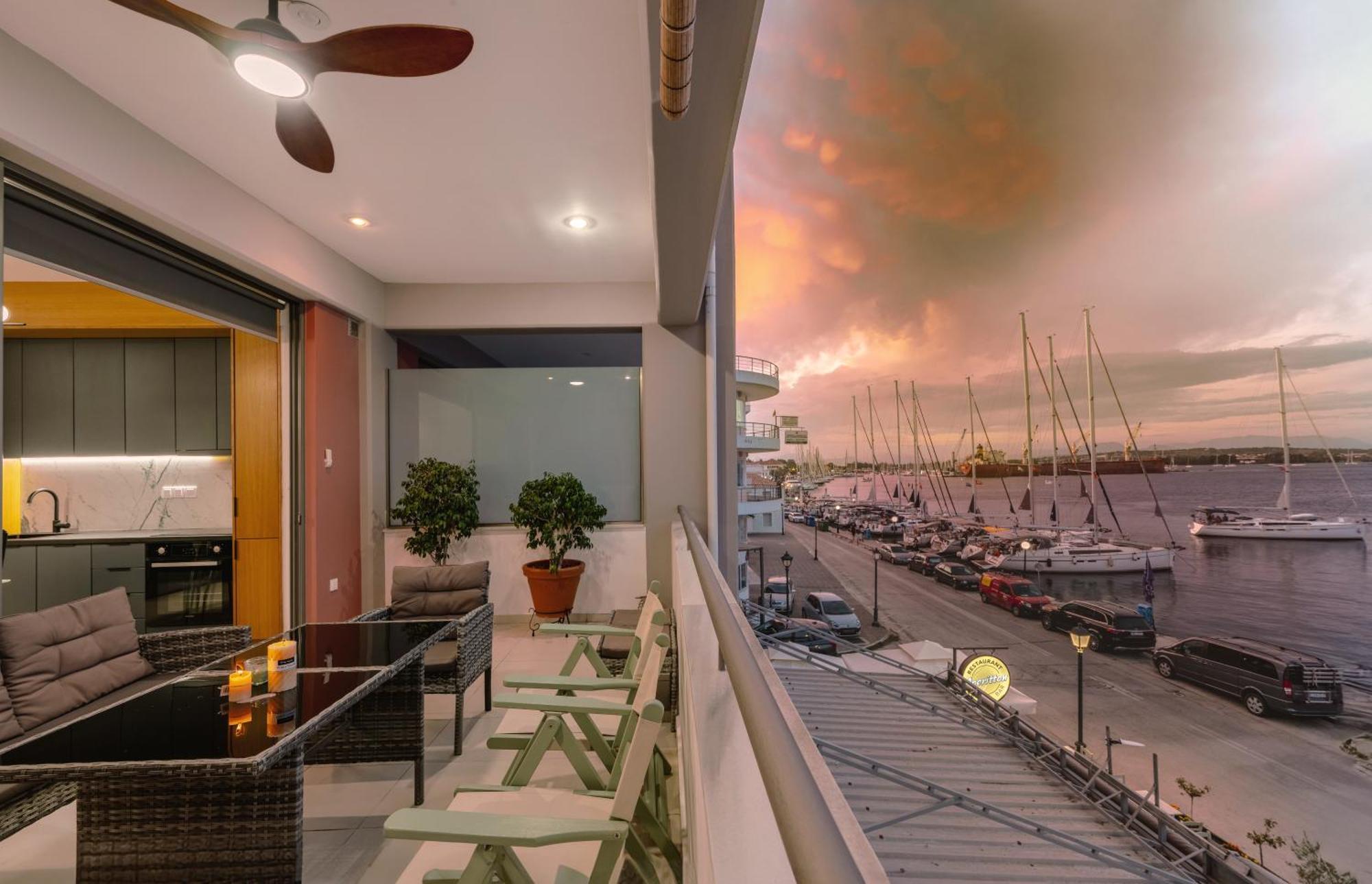 Ionis Seafront Suite Preveze Dış mekan fotoğraf